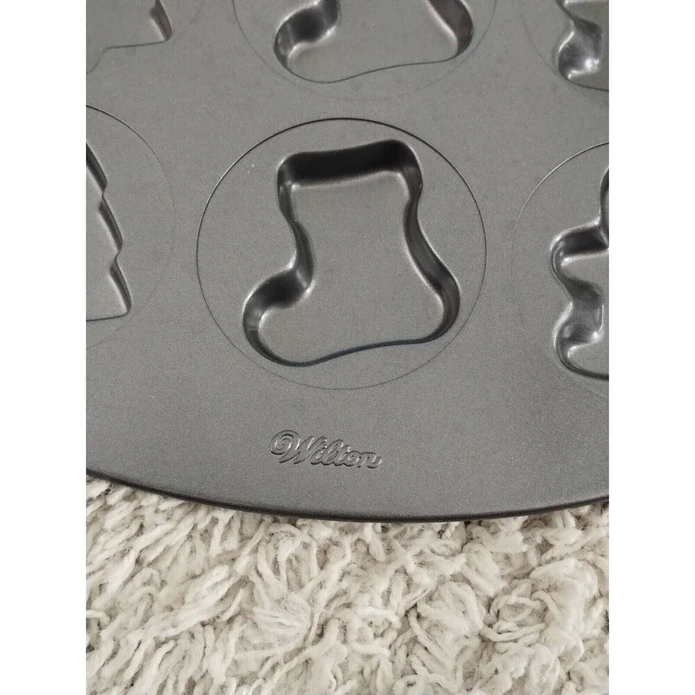 Wilton 12-Cavity Cookie Pan Christmas Holiday Winter Shapes Baking Treats Mold